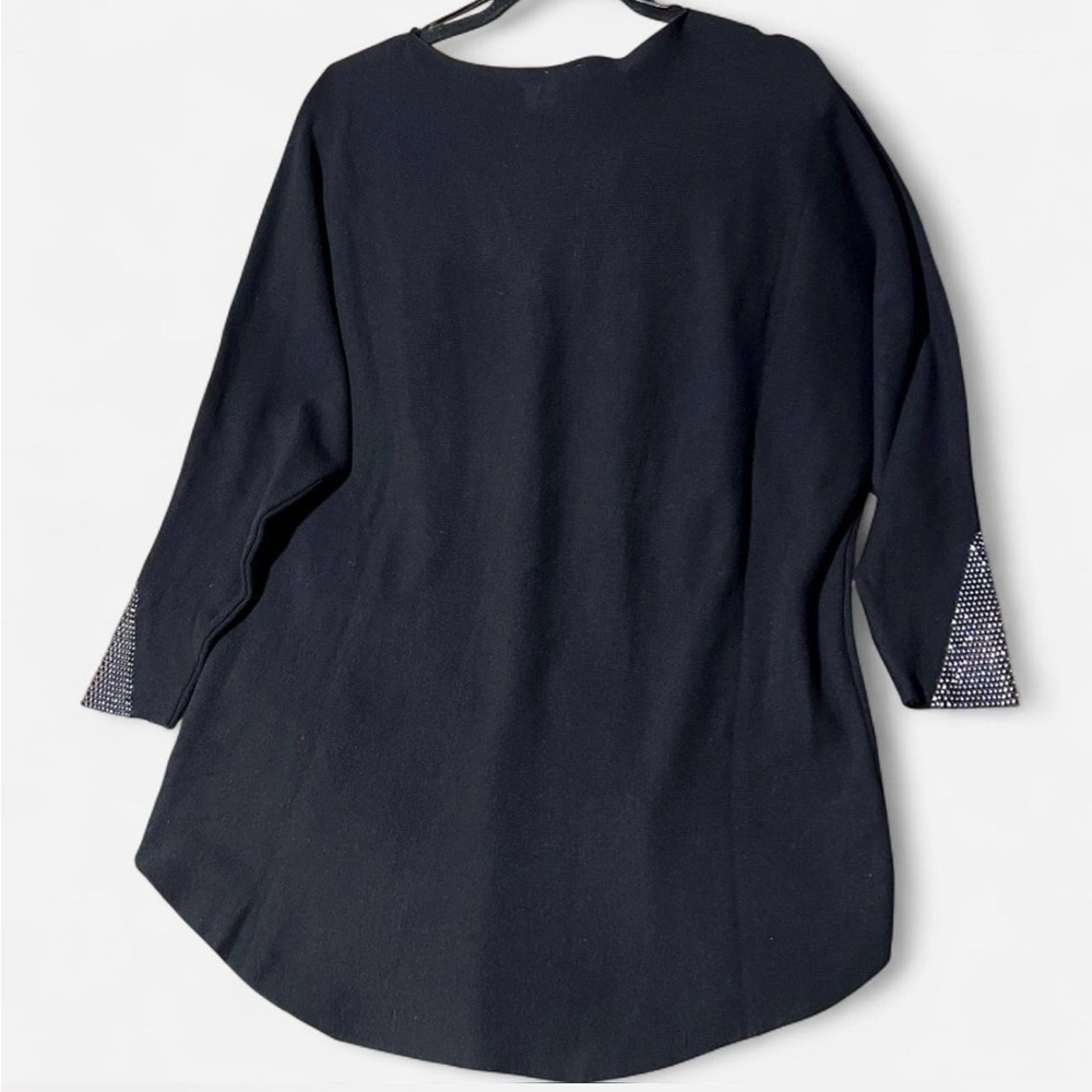 NWOT Luna Black Rhinestone Studded V-Neck And Sleeve Women's Top Size 2X - Picture 8 of 8